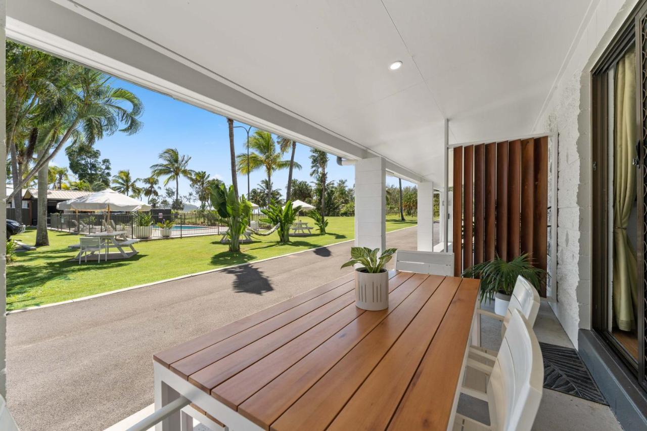 Kinka Palms Motel Yeppoon Exterior foto