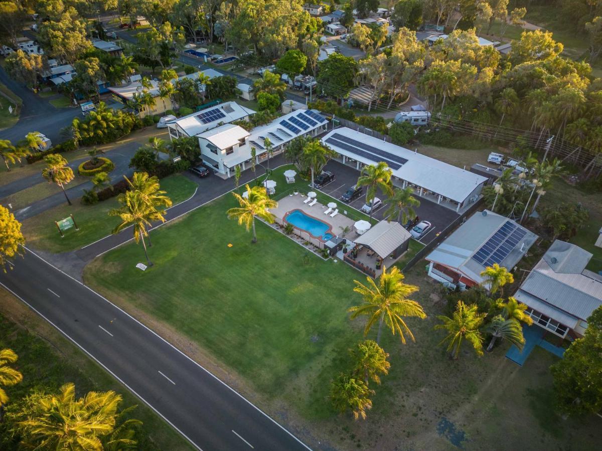 Kinka Palms Motel Yeppoon Exterior foto